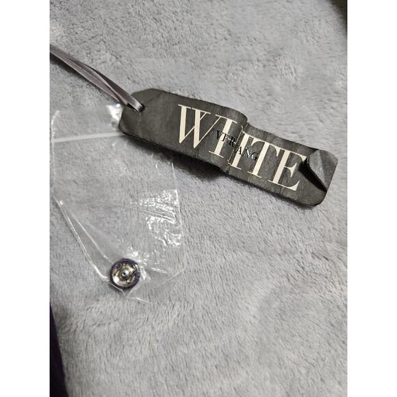 White by Vera Wang Formal Gown Sz. 6 Amethyst Ruffles Lining Floor Length Bridal - Picture 16 of 16